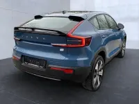 Gebraucht Volvo C40 Core 169 kW (231 PS) 2022 Fjord blue / (metallic) SUV