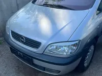 Gebraucht Opel Zafira 125 PS (91 kW) 2001 Silber Van / Kleinbus