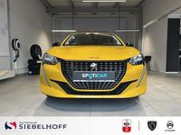Gebraucht Peugeot 208 Active 101 PS (74 kW) 2024 Faro gelb Kleinwagen