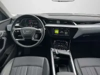 Gebraucht Audi Q8 e-tron S-Line 300 kW (408 PS) 2023 Madeirabraun metallic SUV