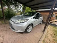 Gebraucht Ford Fiesta 82 PS (60 kW) 2009 Silber Kleinwagen