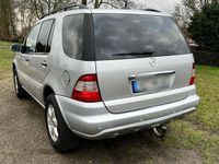 gebraucht Mercedes ML500 Blue Efficiency AMG ( LPG Gas )