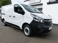 Gebraucht Opel Vivaro 121 PS (88 kW) 2020 Weiß Van / Kleinbus