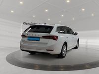 Gebraucht Skoda Octavia Style 116 PS (85 kW) 2023 Weiß Kombi