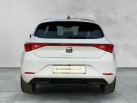 Używany Seat Leon Style 150 KM (110 kW) 2025 Biały Kombi