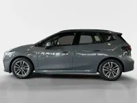 Gebraucht BMW 223 Active Tourer M Sport 197 PS (144 kW) 2025 Sparkling kupfergrau metallic Van / Kleinbus