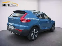 Gebraucht Volvo XC40 Plus 197 PS (144 kW) 2023 Fjord blue metallic SUV
