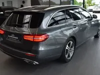 Gebraucht Mercedes E220 Avantgarde 194 PS (142 kW) 2020 Grau Limousine