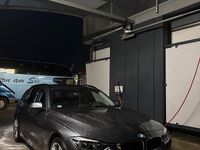 Gebraucht BMW 318 150 PS (110 kW) 2016 Grau Kombi
