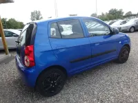 Gebraucht Kia Picanto Attract 65 PS (47 kW) 2009 Cool blue Kleinwagen