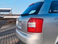 Gebraucht Audi A4 131 PS (96 kW) 2002 Silber Kombi