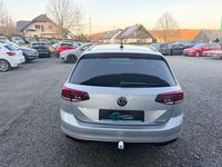 Gebraucht VW Passat 200 PS (147 kW) 2022 Silber Kombi