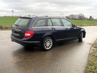 Gebraucht Mercedes C250 Elegance 204 PS (150 kW) 2013 Blau Kombi