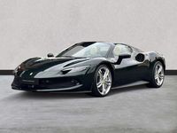 Gebraucht Ferrari 296 829 PS (609 kW) 2024 Grün Cabrio