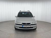 Gebraucht Opel Vectra 116 PS (85 kW) 1998 Silber Kombi