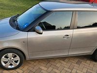 Gebraucht Skoda Fabia Elegance 105 PS (77 kW) 2014 Braun Kleinwagen