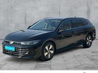 Gebraucht VW Passat Elegance 150 PS (110 kW) 2025 Schwarz Kombi