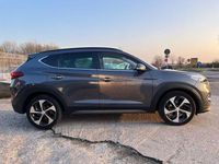 Gebraucht Hyundai Tucson Premium 177 PS (130 kW) 2016 Grau SUV