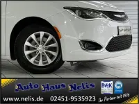Second-hand Chrysler Pacifica 291 CP (214 kW) 2016 Alb Monovolum