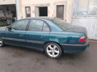 Gebraucht Opel Omega 170 PS (125 kW) 1997 Grün Limousine