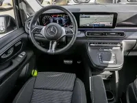 Gebraucht Mercedes V250 Style 190 PS (139 kW) 2025 Grau Van / Kleinbus