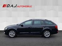 gebraucht Skoda Octavia Combi 1.6 TDI Green tec Ambition NAV SHZ