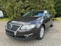 Gebraucht VW Passat 148 PS (108 kW) 2005 Braun Limousine