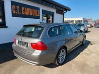 Gebraucht BMW 330 Performance 245 PS (180 kW) 2009 Grau Kombi