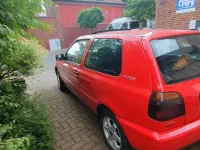 Gebraucht VW Golf III 60 PS (44 kW) 1997 Rot Limousine