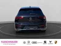 Second-hand VW Golf VIII Move 116 CP (85 kW) 2023 Negru Berlinǎ