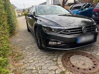 Gebraucht VW Passat R-line 240 PS (176 kW) 2019 Braun Kombi
