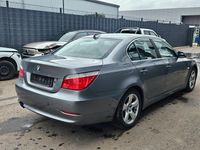 Gebraucht BMW 525 Sport Line 218 PS (160 kW) 2009 Grau Limousine