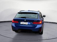 Gebraucht BMW 318 150 PS (110 kW) 2024 Blau Kombi