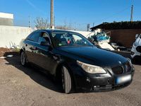 Second-hand BMW 525 177 CP (130 kW) 2004 Negru Berlinǎ