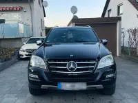 Gebraucht Mercedes ML320 224 PS (164 kW) 2008 Schwarz SUV
