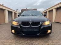 Gebraucht BMW 316 116 PS (85 kW) 2010 Schwarz Limousine
