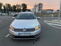 Gebraucht VW Passat 140 PS (102 kW) 2013 Silber Kombi