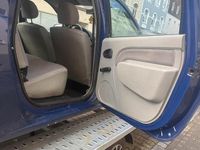 Gebraucht Dacia Logan 75 PS (55 kW) 2008 Blau Kombi