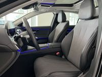 Gebraucht Mercedes E220 Avantgarde 197 PS (144 kW) 2023 Schwarz, Limousine