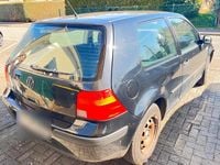 Gebraucht VW Golf IV 75 PS (55 kW) 2002 Schwarz Kleinwagen