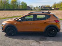 Gebraucht Dacia Sandero Expression 101 PS (74 kW) 2023 Orange Kleinwagen