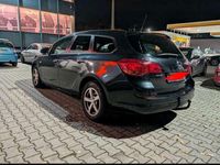 Gebraucht Opel Astra 110 PS (80 kW) 2012 Schwarz Kombi
