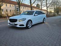Gebraucht Mercedes E220 AMG 170 PS (125 kW) 2015 Silber Kombi