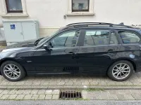 Gebraucht BMW 320 184 PS (135 kW) 2010 Schwarz Limousine
