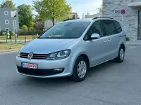 Gebraucht VW Sharan Trendline 140 PS (102 kW) 2014 Silber Van / Kleinbus