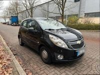 Gebraucht Chevrolet Spark 68 PS (50 kW) 2013 Schwarz Kleinwagen