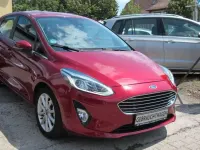 Gebraucht Ford Fiesta Titanium 101 PS (74 kW) 2018 Rot Kleinwagen