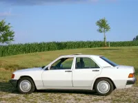 Gebraucht Mercedes 190 90 PS (66 kW) 1993 Weiß Limousine