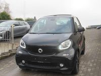 Gebraucht Smart ForTwo Cabrio Basis 71 PS (52 kW) 2016 Schwarz Cabrio