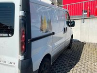 Gebraucht Opel Vivaro 100 PS (73 kW) 2006 Weiß Van / Kleinbus